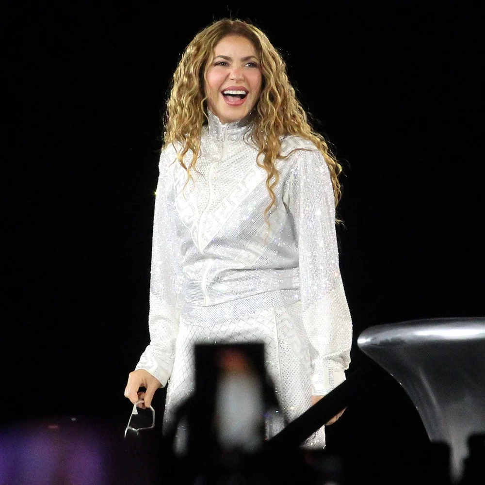 SHAKIRA SHAKIRA
